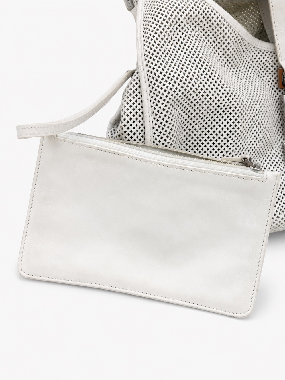Gucci 2000-2015 Calfskin Perforated Jackie Bardot Shoulder Bag - Picture 4 of 7